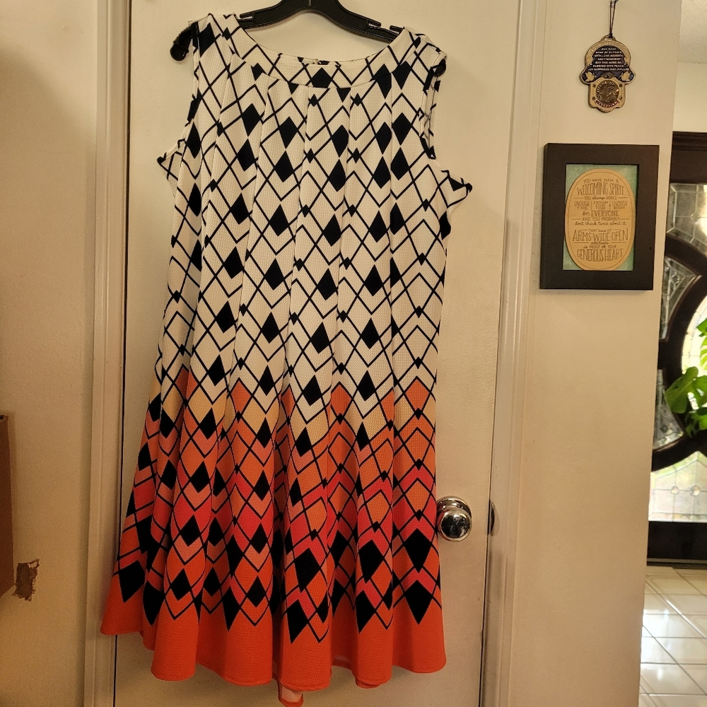 Geometric Sleeveless Dress - Black, White, Orange